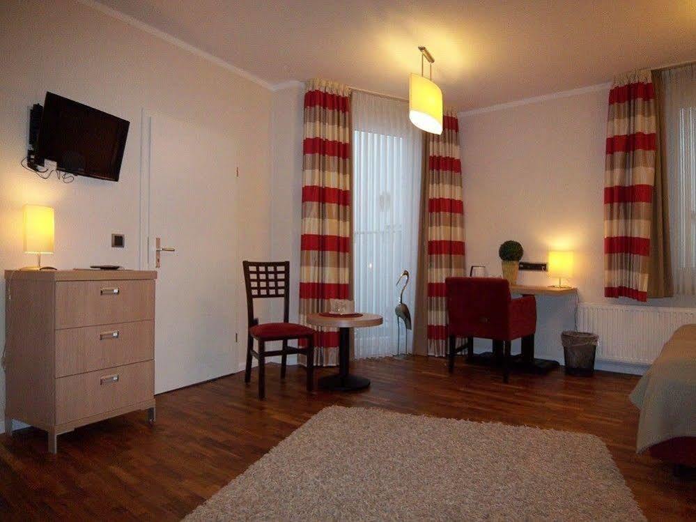 Hotel Sprenz Oldenburg Esterno foto